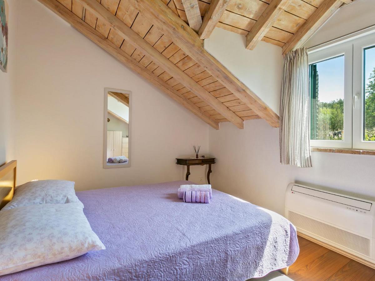 Chic Holiday Home In Marina With Private Swimming Pool エクステリア 写真