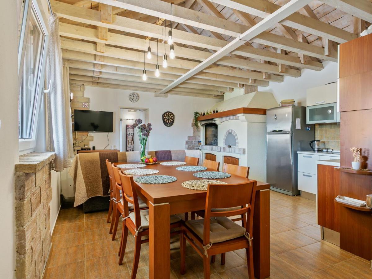 Chic Holiday Home In Marina With Private Swimming Pool エクステリア 写真