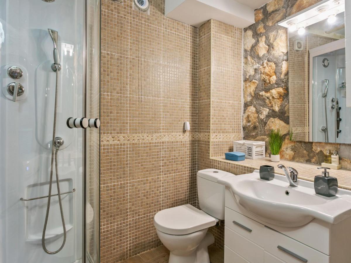Chic Holiday Home In Marina With Private Swimming Pool エクステリア 写真