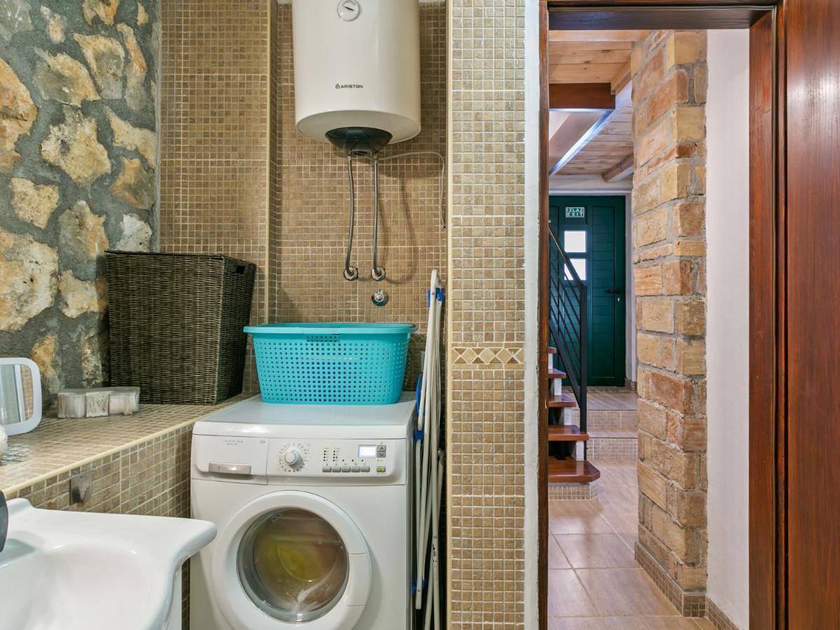 Chic Holiday Home In Marina With Private Swimming Pool エクステリア 写真